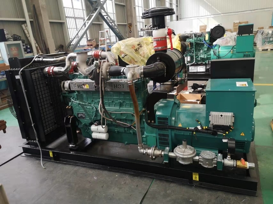 مولد منزلي مبرد سائل 32KW 40KVA بقوة 3 مراحل بواسطة محرك فولفو
